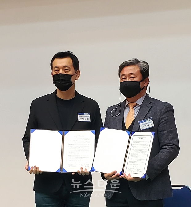 지난 12월 10일 호서대학교 기술경영전문대학원과 전북대학교 대학원이 글로벌 트렌드에 능동적으로 대응할 수 있는 실무능력과 전문성을 겸비한 인재 양성을 위해 상호 업무협약을 체결했다.