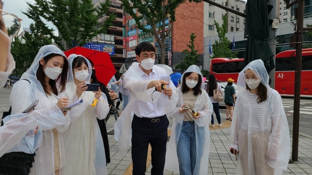 시각장애인보행환경모니터링