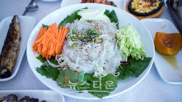 실치회무침