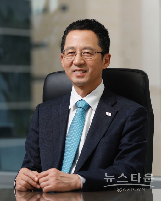 흥국생명 박춘원 신임 대표이사