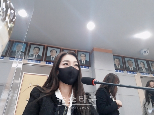 사진) 옥천군계획위원회 참석한 이선율 박사