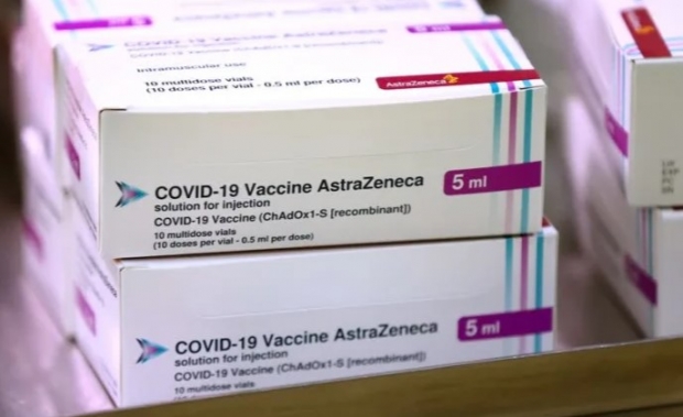 아스트라제네카와 영국 옥스퍼드대가 개발한 백신은 70개국 이상에서 사용 허가를 받았다. 초저온으로의 보관이 필요 없고, 가격도 비교적 싸기 때문에, 도상국도 포함한 보급이 기대된다. (사진 : 유튜브)