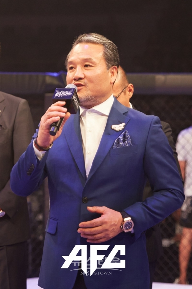 이일준 AFC 대회장, 밀알복지재단에 후원