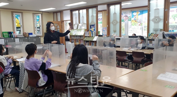 우리들지역아동센터 멜로디인형 수업(강사 박재희)