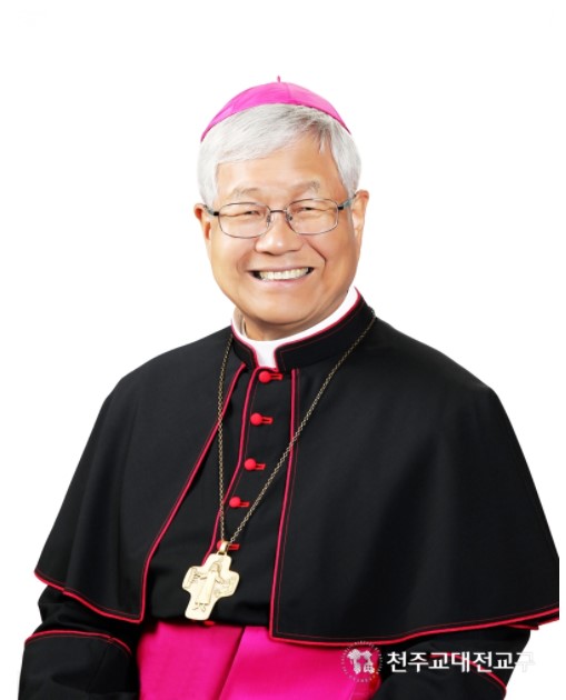 교황청 성직자성 장관으로 임명된 천주교 대전교구장 유흥식 대주교