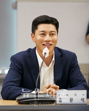배우 음문석