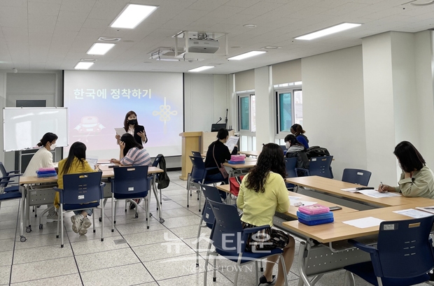 결혼이민자 정착단계별 지원 패키지 ‘겟레디’