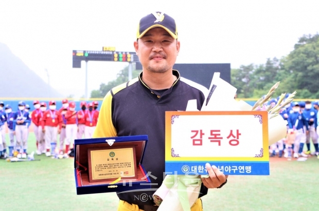 감독상 – 권오현 (경기 남양주야놀유소년야구단)
