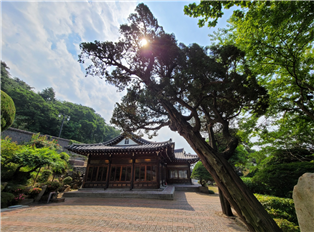 제1호 “송학동 옛 시장관사”