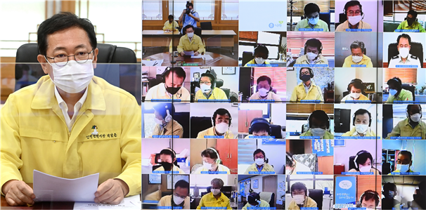 박남춘 시장이 지난 8월 4일 ‘실·국장회의’에서 인천의 미래, 청년정책 적극 발굴을 당부했다.