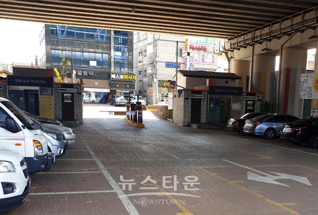 온양온천역 하부 공영주차장
