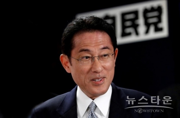 기후위기, 전염병, 지역 안보 등 국제사회의 연대(global solidarity)가 절실한 국제질서 속에서, 민주주의를 추구하며 인권 등 보편성의 가치를 공유하는 이웃국가들과 관계 개선은 뒷전으로 하고 미국 의존에만 공을 들이는 일본 정치의 변화를 기대해 본다.