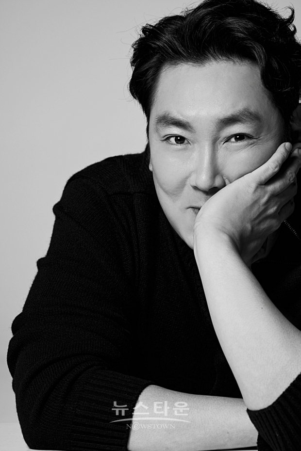 배우 조진웅: 사람엔터테인먼트 제공