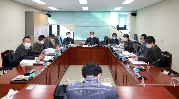 제2차 예산결산특별위원회