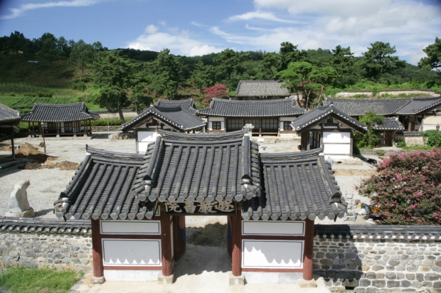 돈암서원