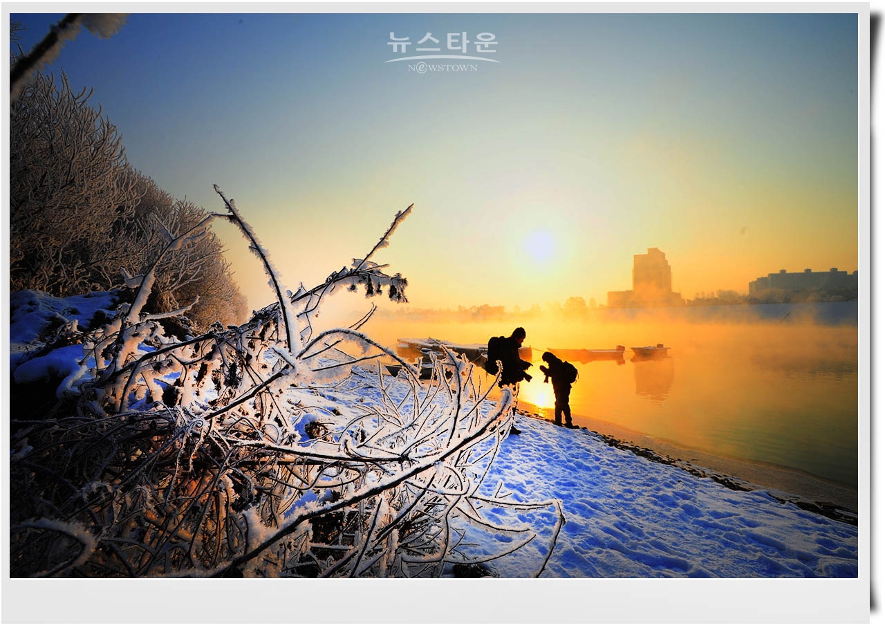 여주 신륵사와 한강의 겨울풍경