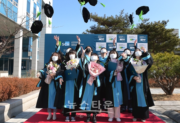 학위수여식 포토 존