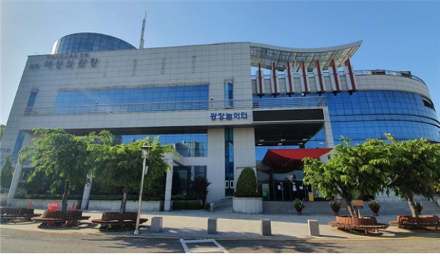 인천 여성의 광장에는 지난해 개소한 ‘인천산단 여성새로일하기센터’가 입주해 있다.