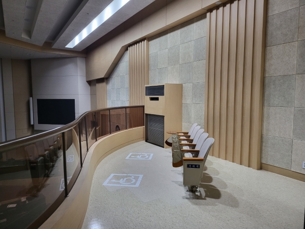 장애인 방청석 설치