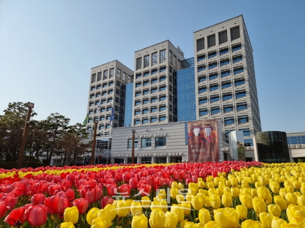진주시청 전경