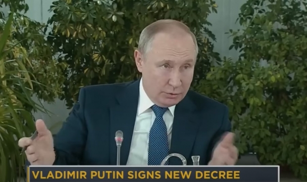 푸틴은 “제재는 이로경제에 어려움을 가져왔지만 미유럽 측이 원하는 결과는 나오지 않았다”며 “미-유럽 기업의 러시아 철수는 러시아 국내 산업의 발전을 촉구했다”고 주장했다./ 사진 : wion뉴스사이트 비디오 캡처