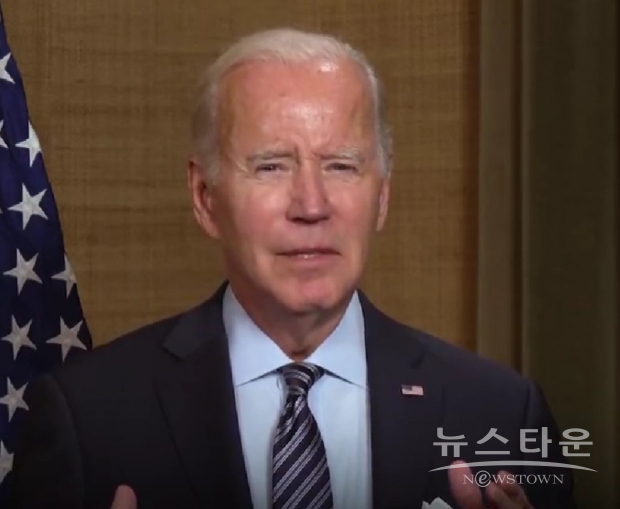 바이든 대통령 자신은 얼마 전 “핵 아마겟돈(Armageddon : 세계의 최종 전쟁)”의 위험성이 지난 60년 동안 가장 높아졌다고 경고 했다. / 사진 : 바이든 대통령 공식 트위터 일부 캡처