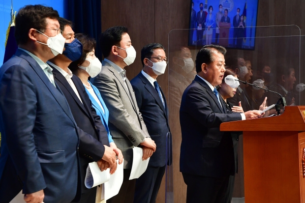 지난 5일 더불어민주당 국방위원, 서해 공무원 피격 사건 관련 기자회견