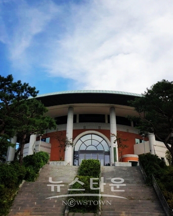 전통예술회관 전경