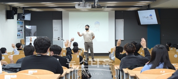 ㈜몬스타 미디어 강한샘 대표의 ‘드라마처럼 살아라!’ 주제 릴레이 창업 특강