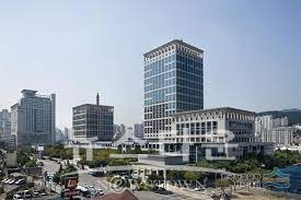 부산시는 부산사랑 상품권 동백전의 부정 유통을 단속한다