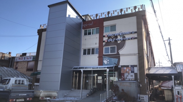 센터전경(후문)
