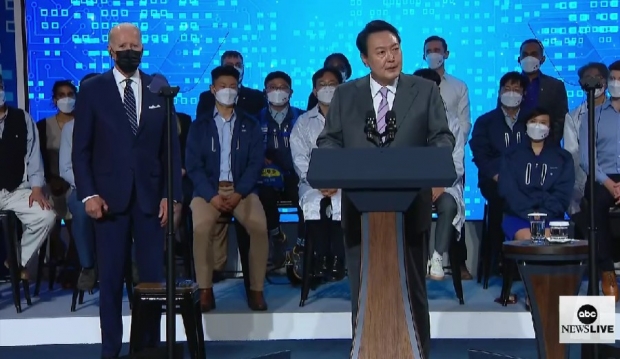 사진 :  미 ABC News 화면 일부 갈무리