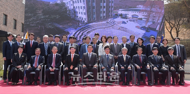 순천향대학교 건학 45주년 기념행사(장기근속 교직원 표창)