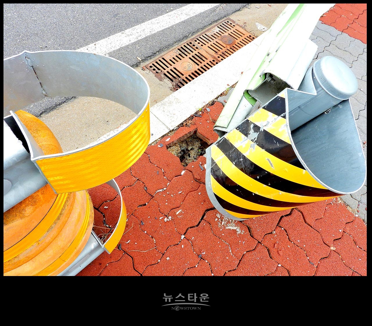 문막 90도 급커브도로 대형사고 우려