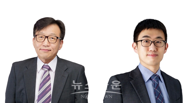 순천향대학교가 국내 과학기술계 최고 권위를 자랑하는 ‘제33회 과학기술 우수논문상’에서 2명의 연구자가 선정됐다. 사진) 좌측부터 이학 부문 화학과 김대영 교수, 보건 부문 의학과 해부학교실 김한규 교수