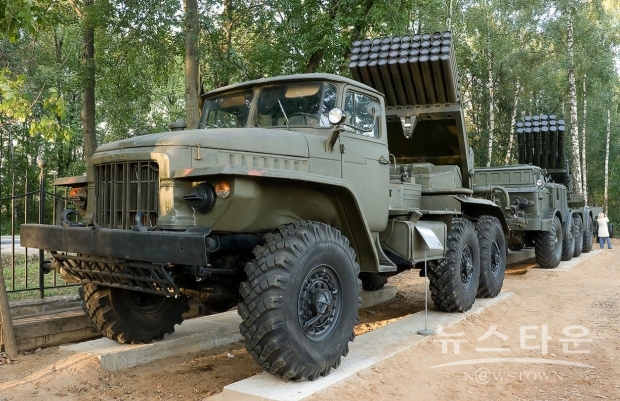 러시아제 MB-21 그라트 다연장 로켓포 -Grad multiple-launch rocket systems : MB-21. 위키피디아