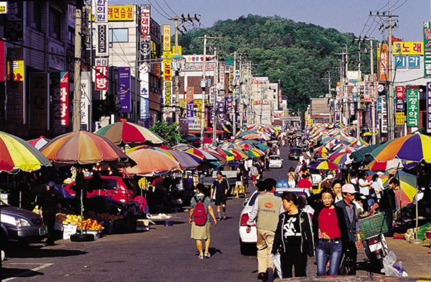 2004년도 거북시장 모습