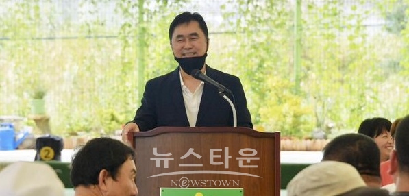 8월 19일 논산시장배 충청남도 어울림론볼대회 참석한 김종민 더불어민주당 의원/김종민 의원 페이스북