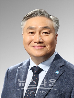 제36대 한국원자력학회장 정범진
