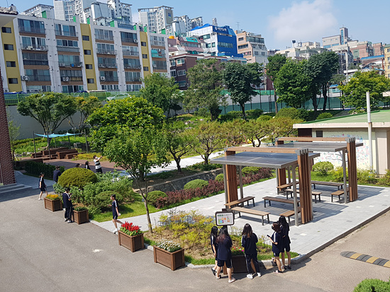 학교숲 조성분야 대상을 받은 안천 제물포여중(자료-산림청)
