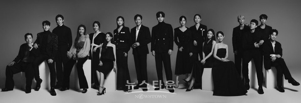 △‘유니세프 팀’ 캠페인에 함께한 BH엔터테인먼트 17명의 배우들 (사진제공= 유니세프한국위원회, 패션매거진 마리끌레르)