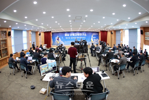 김돈곤 청양군수 11월 정례브리핑