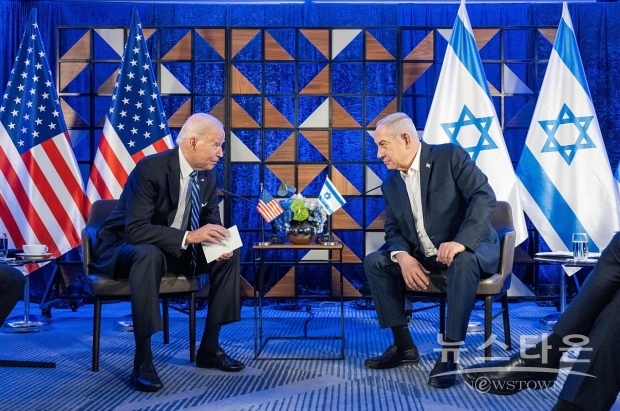 2023년 10월 18일 이스라엘 텔아비브에서 조 바이든 미국 대통령과 베냐민 네타냐후 총리 / 사진=위키피디아