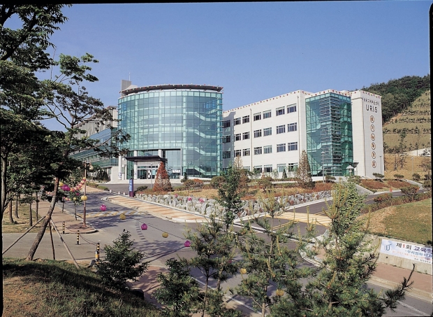 위덕대학교 전경사진