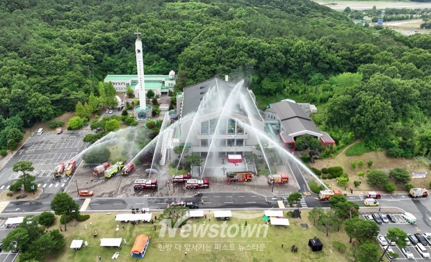 실전형 무각본 긴급구조훈련