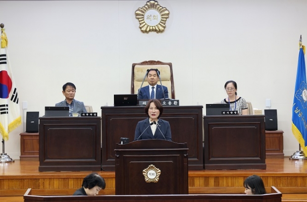 의장 당선인 이정순의원