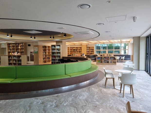 미래학교 개축공사 준공(도서관)