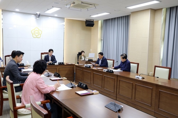 운영위원회 전경