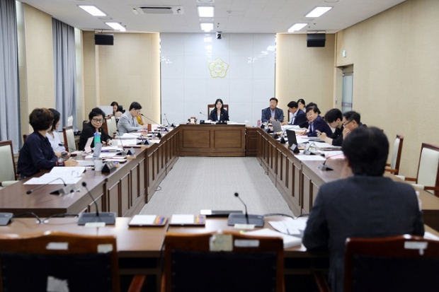 (연석회의)자치도시위원회