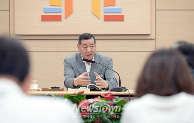 부서별 하반기 주요 업무계획 보고회(최원철 공주시장)
